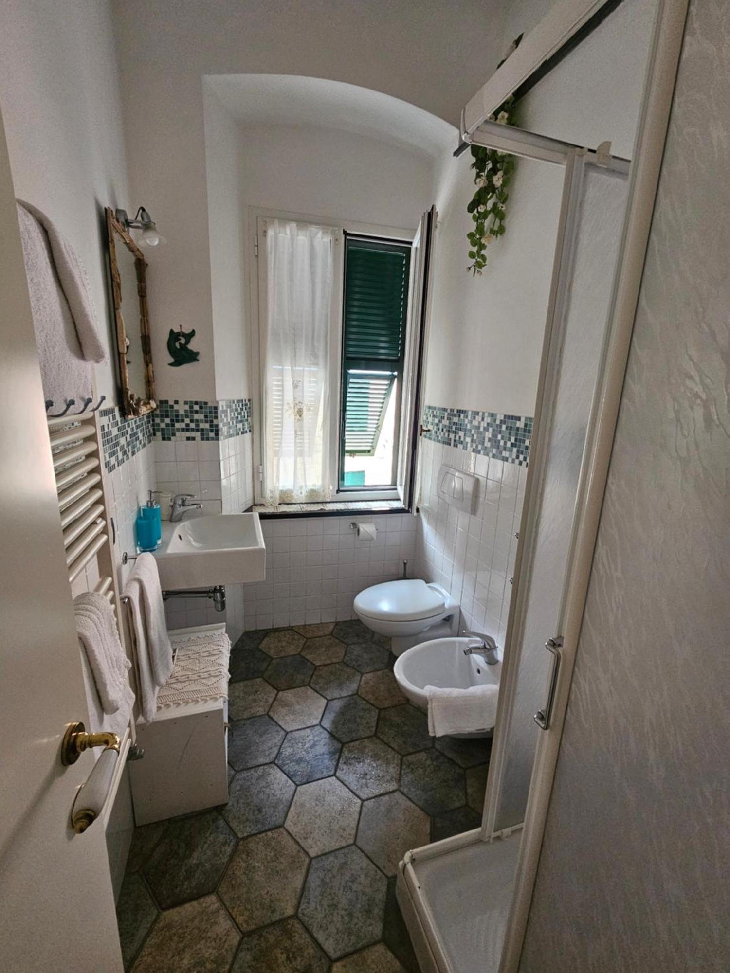 Bed and Breakfast L'Antica Terrazza Монтероссо-аль-Маре Номер фото